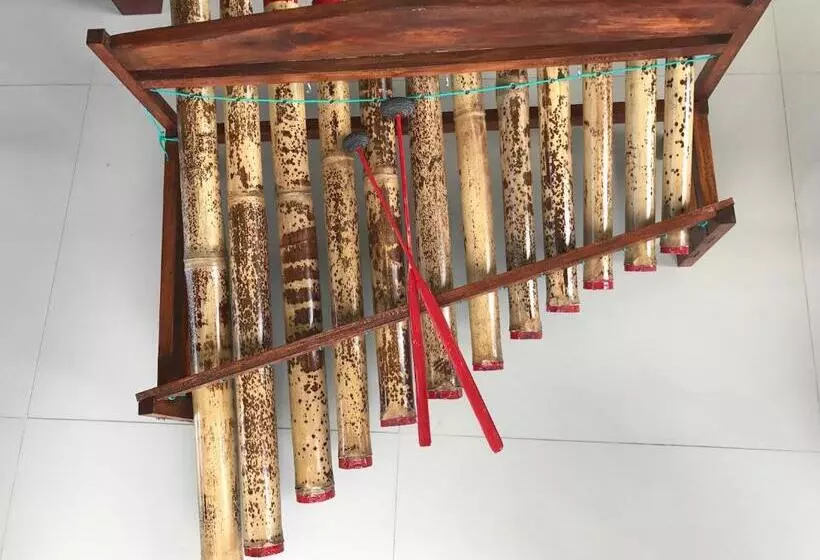 ペンション Gumibali Villa