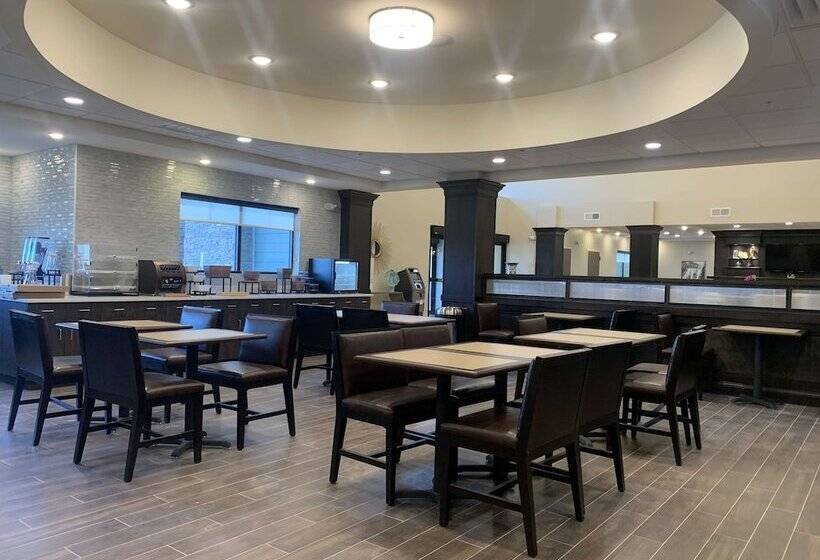 酒店 Best Western Plus Horseheads Inn & Suites