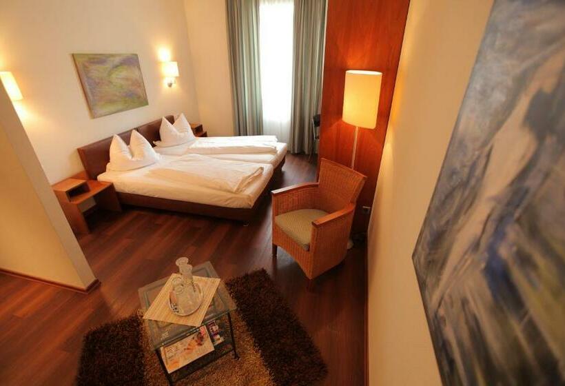 Hotel Mariotto Am Burghof