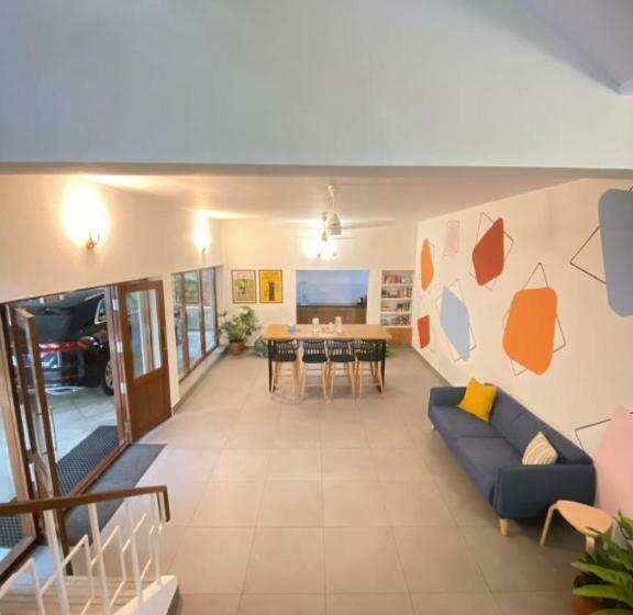 هاستل Habitat15@airlines