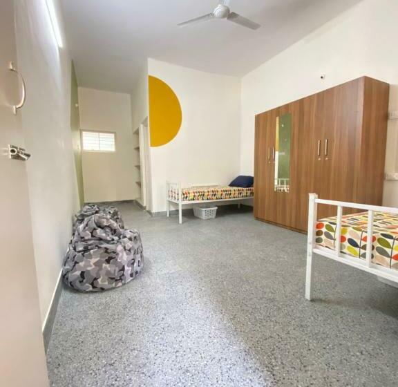 هاستل Habitat15@airlines