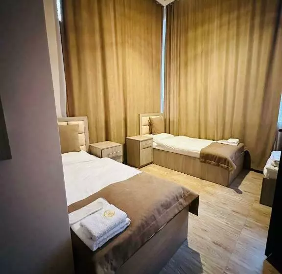 Tigran Hotel By Black & Gold