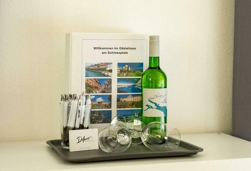 Отель Gästehaus Am Schlossplatz, Z. 1