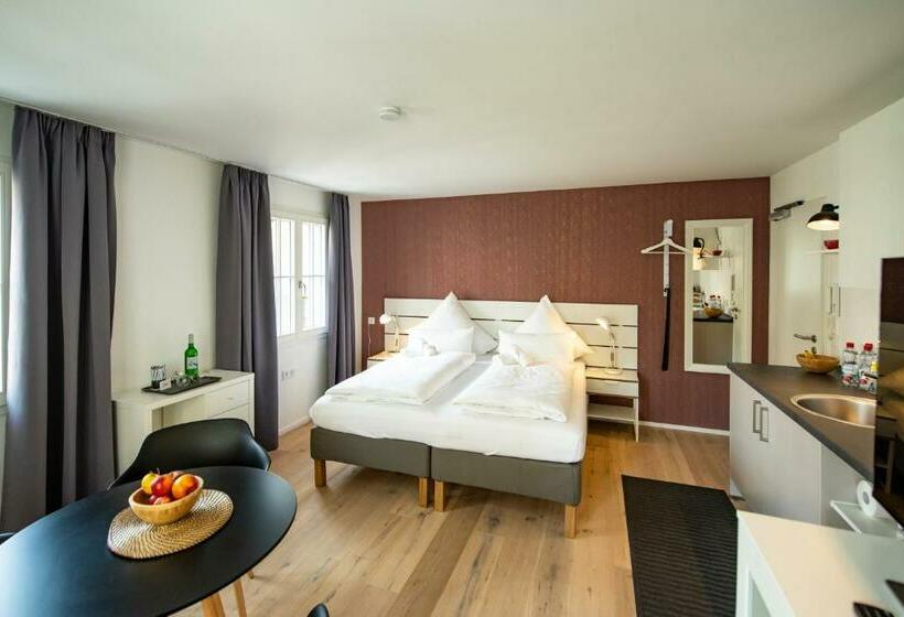 Отель Gästehaus Am Schlossplatz, Z. 1