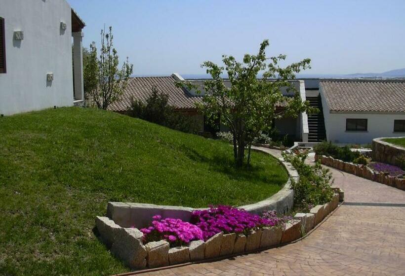 酒店 Lu Baroni Budoni