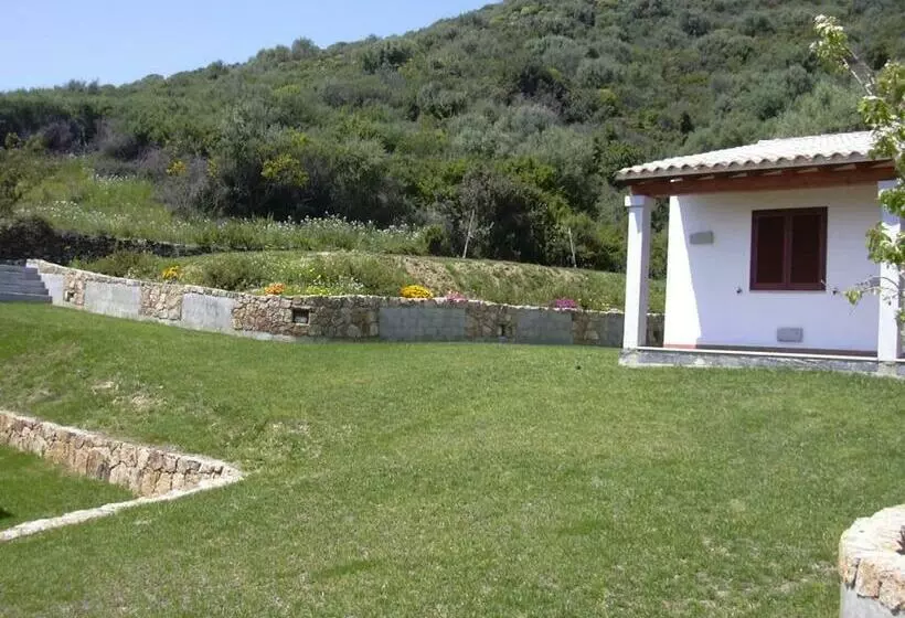 Hotelli Lu Baroni Budoni