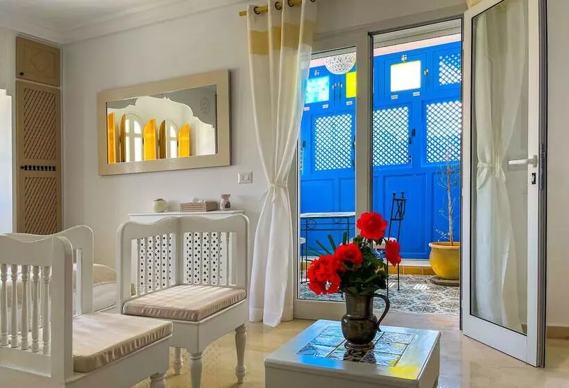 Majatalo Dar Colibri   Maison D Hôtes à Kélibia