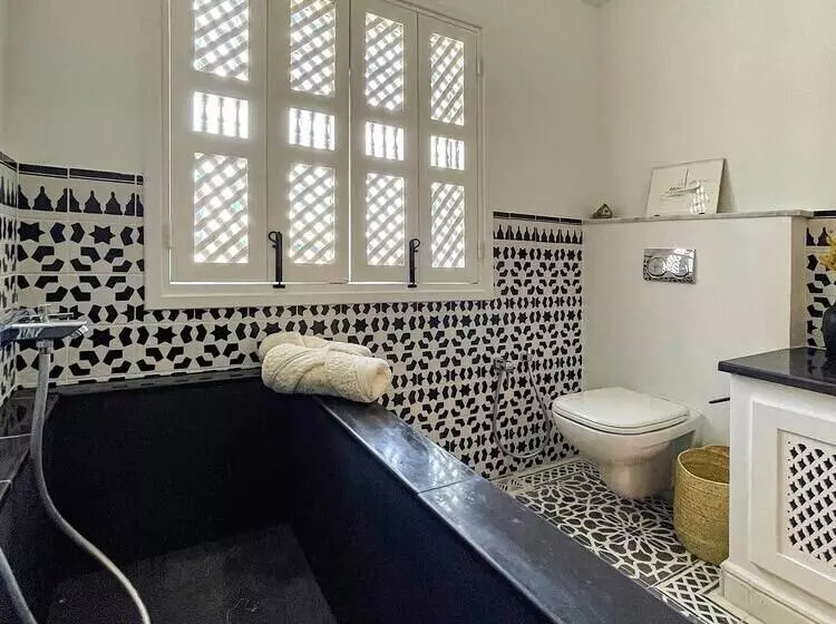 Majatalo Dar Colibri   Maison D Hôtes à Kélibia