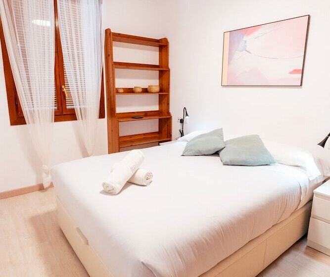 Unik Vacation Ripoll