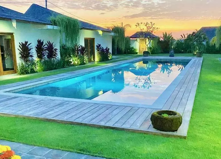 Aamiaismajoitus (B&B) Villa Karma Kama