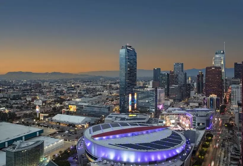 ホテル Moxy Downtown Los Angeles