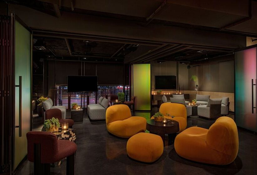 هتل Moxy Downtown Los Angeles