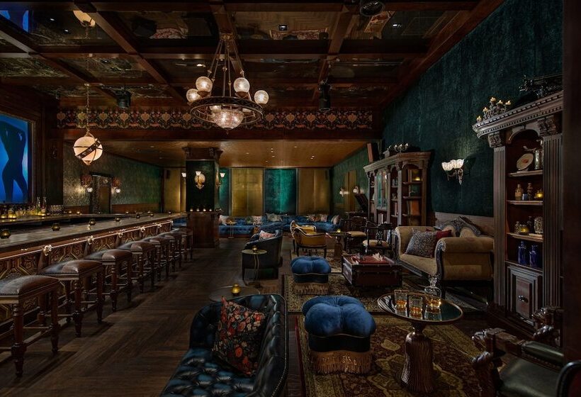 هتل Moxy Downtown Los Angeles