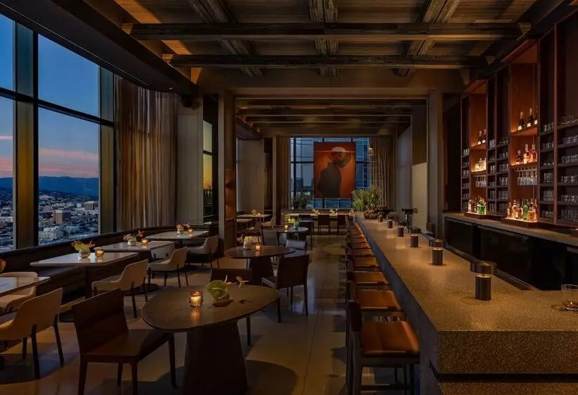 ホテル Moxy Downtown Los Angeles