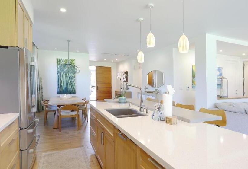 Maui Westside Presents: Honua Kai Luana Garden Villas 7b