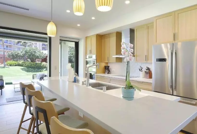 Maui Westside Presents: Honua Kai   Luana Garden Villas 7b