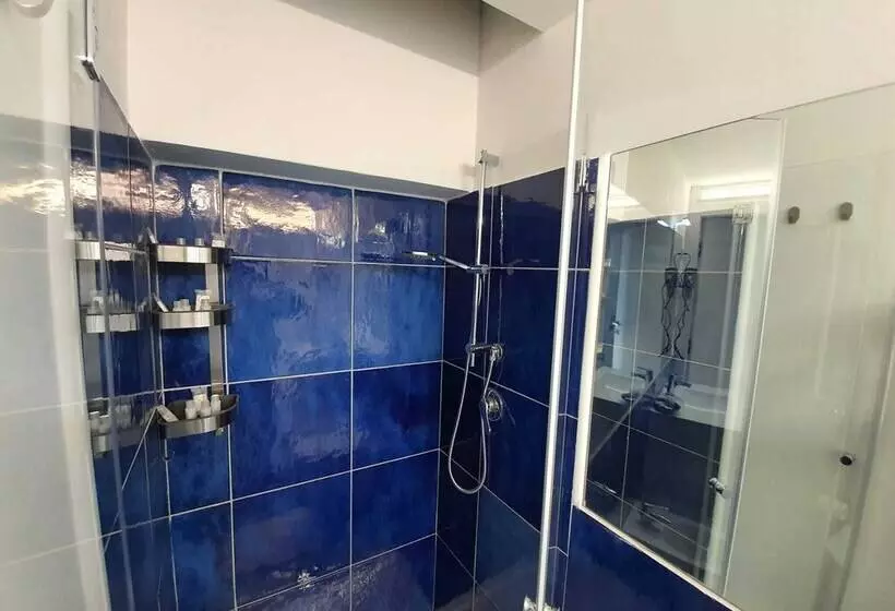 B&b Acquamarine