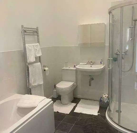 ベッドアンドブレックファースト Witheys Lodge