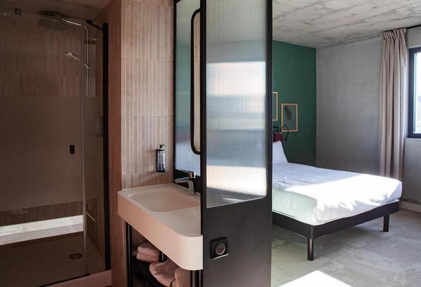 فندق Campanile Saintbrieuc Centre  Gare