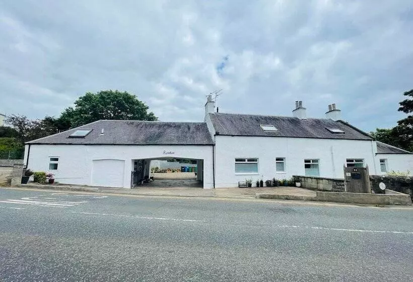 Lovely 5 Bed House In Lundin Links Coastal Village