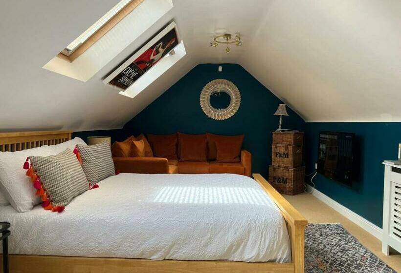 پانسیون Boutique Shrewsbury Suites