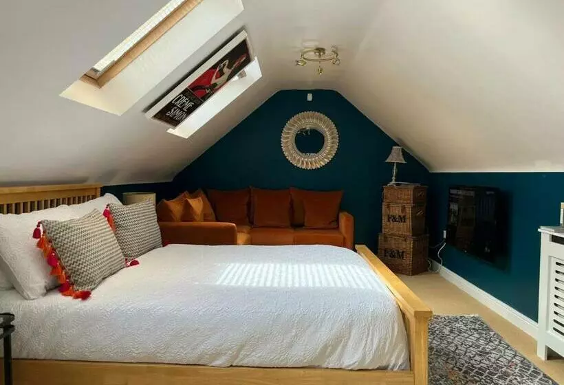 ペンション Boutique Shrewsbury Suites