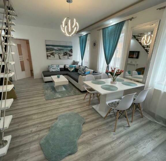 ペンション Servita Vendégház