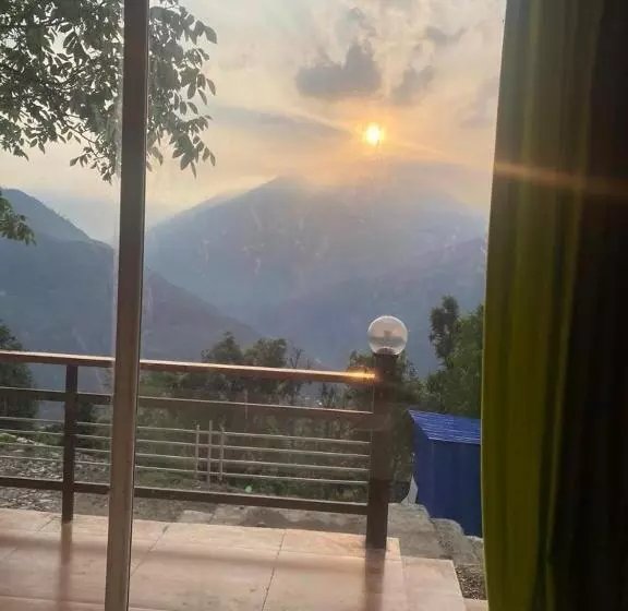 استراحتگاه Om The Divine Soul Of Devbhumi