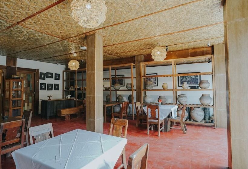 Alam Bidadari Seminyak Villas