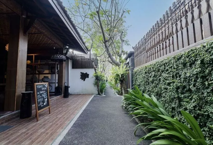 Alam Bidadari Seminyak Villas