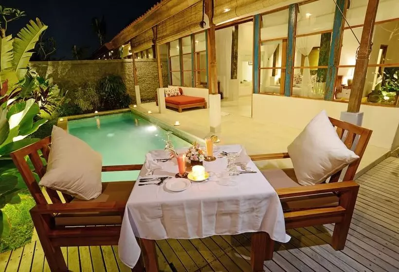Alam Bidadari Seminyak Villas
