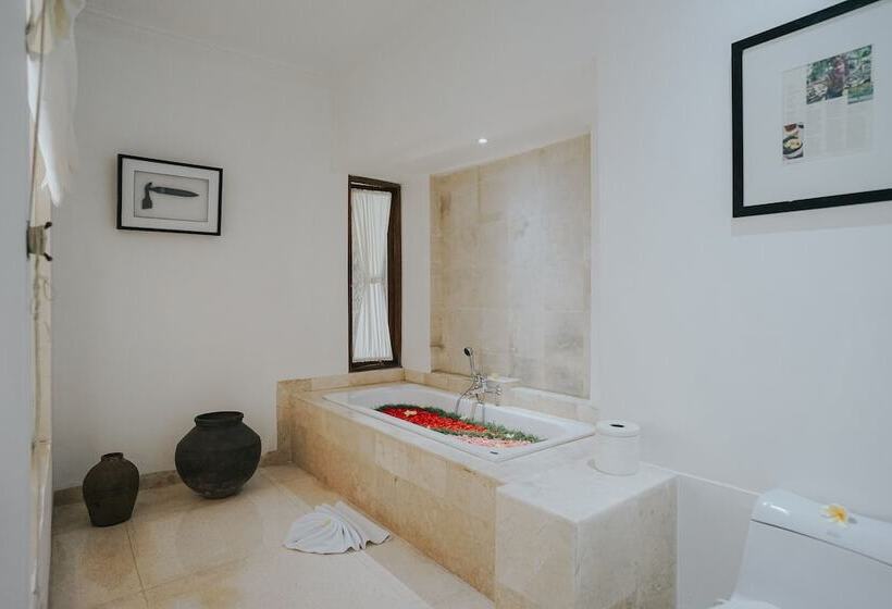 Alam Bidadari Seminyak Villas