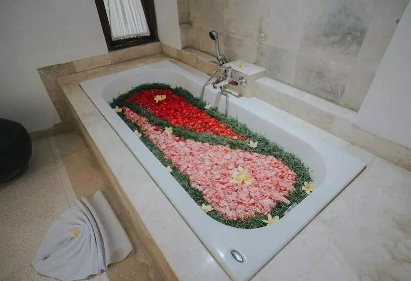 Alam Bidadari Seminyak Villas