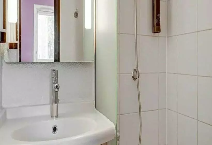 B&B HOTEL Marseille Parc Chanot