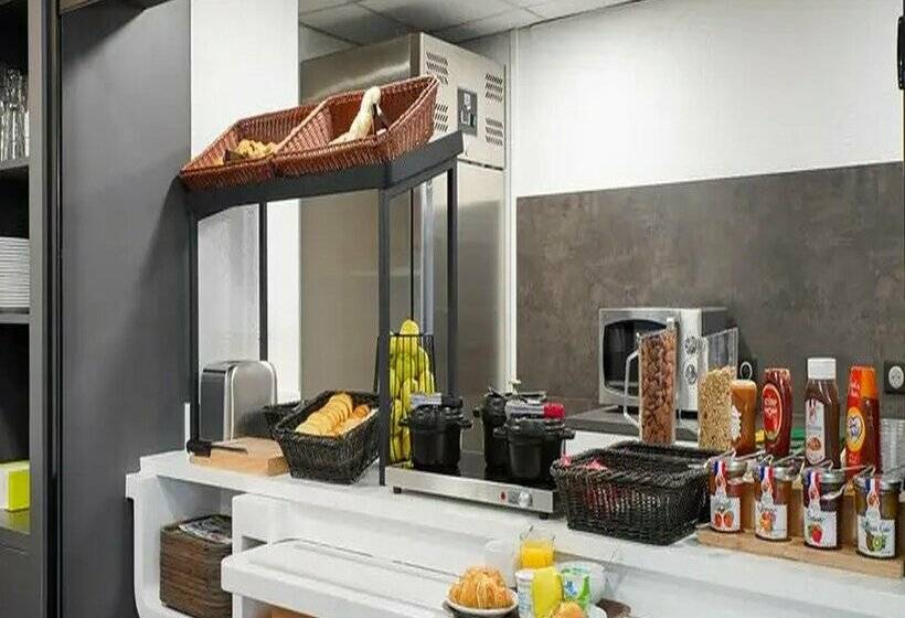 B&B HOTEL Marseille Parc Chanot