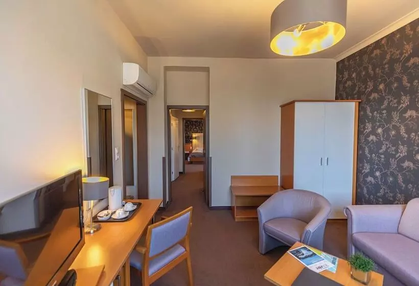 City Hotel Miskolc