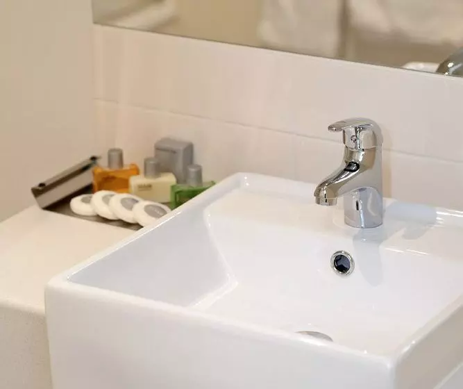 Apartments At Kew Q45