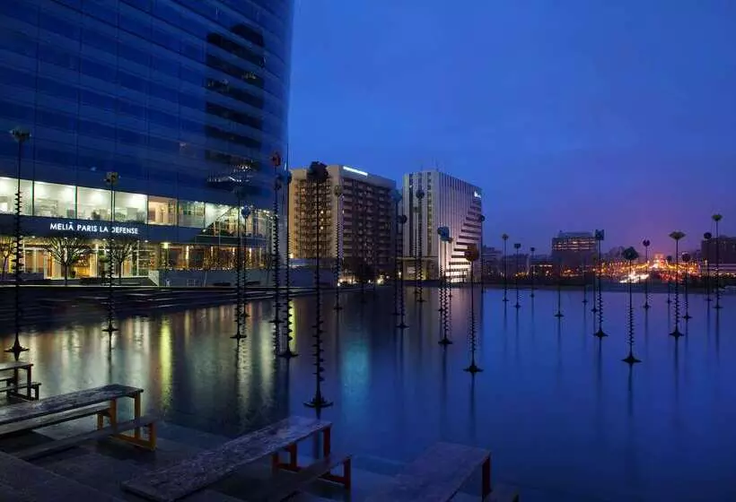 هتل Melia Paris La Defense