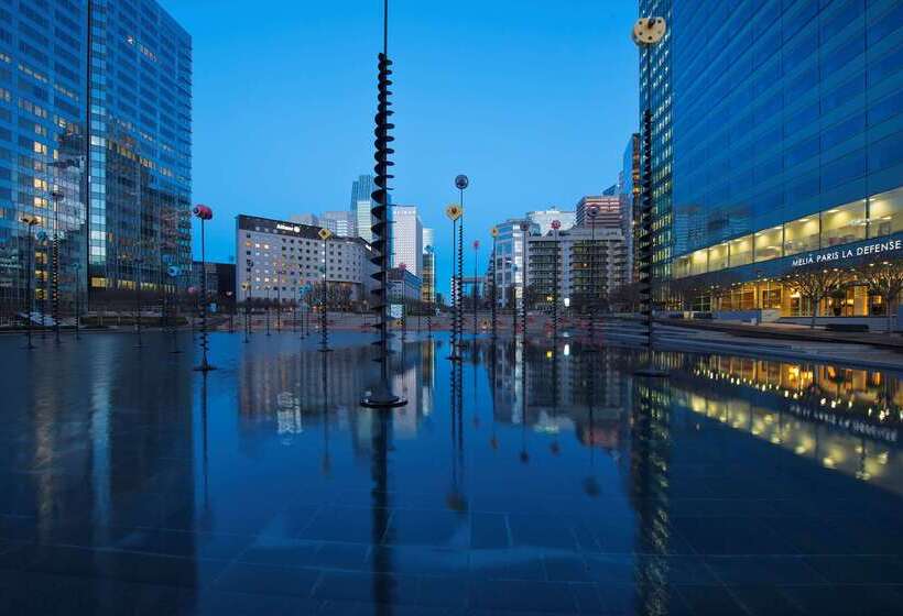 هتل Melia Paris La Defense