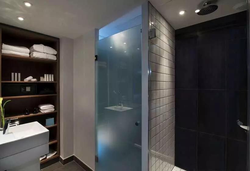 هتل Melia Paris La Defense