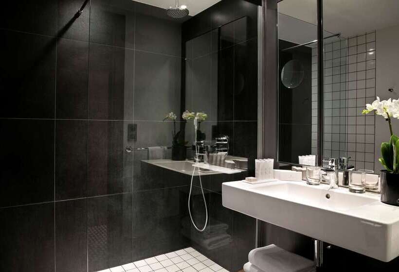 هتل Melia Paris La Defense