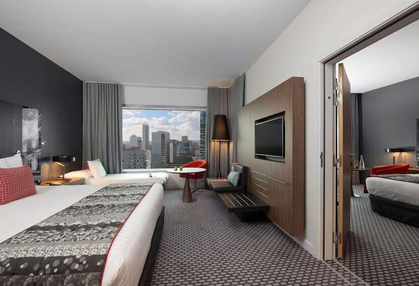 هتل Melia Paris La Defense