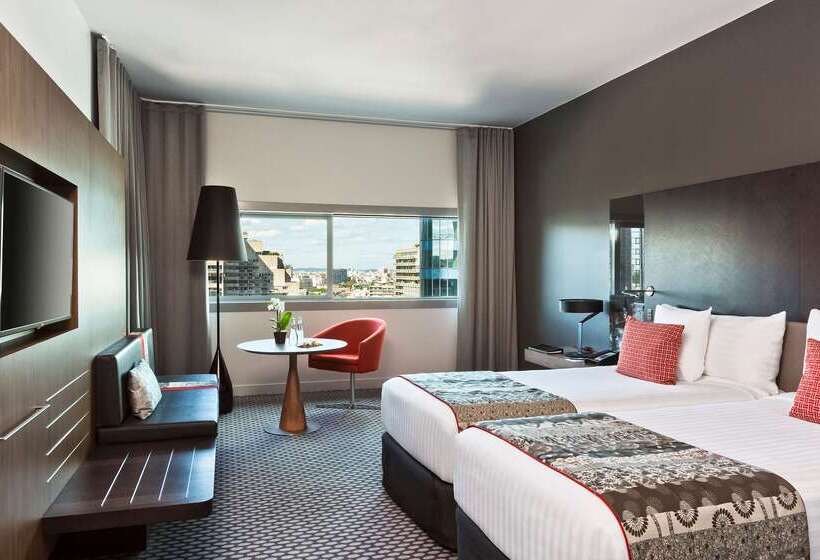 هتل Melia Paris La Defense