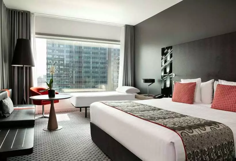 هتل Melia Paris La Defense