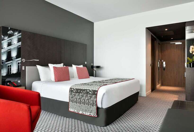 هتل Melia Paris La Defense