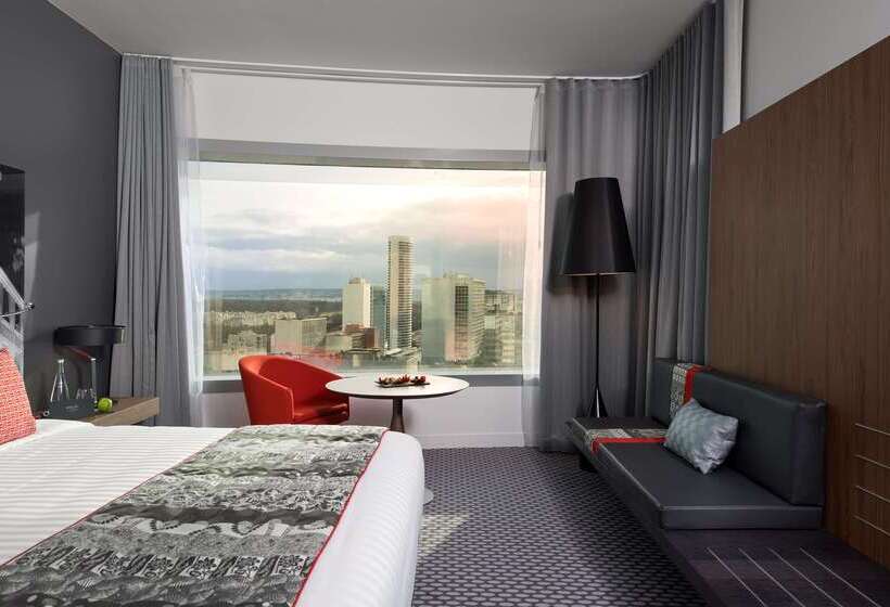 هتل Melia Paris La Defense