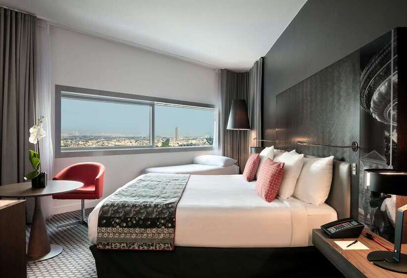 هتل Melia Paris La Defense