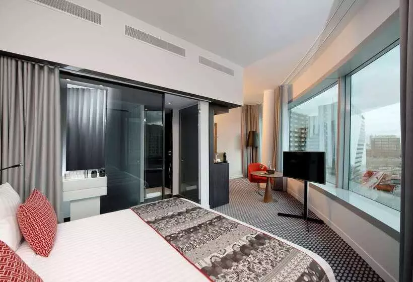 هتل Melia Paris La Defense