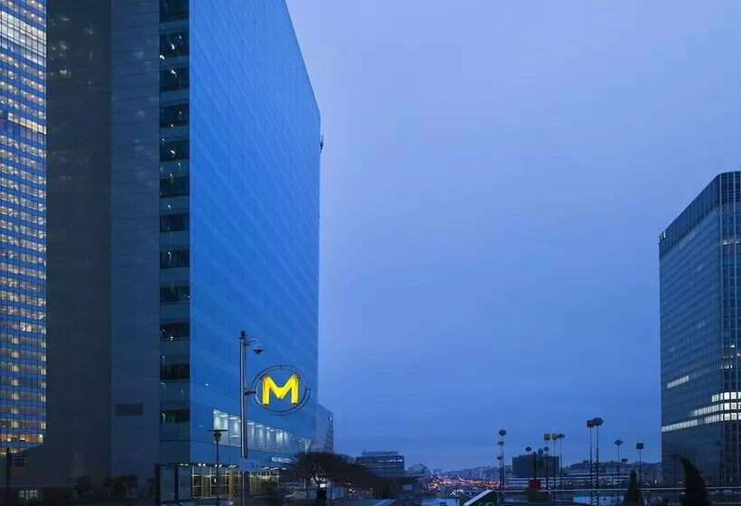 هتل Melia Paris La Defense