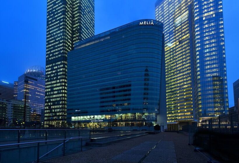 هتل Melia Paris La Defense